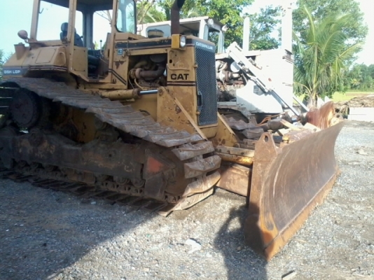 ขายแทรกเตอร์CAT   D5Hรถเก่านอกยี่ปุ่นรถนำเขา