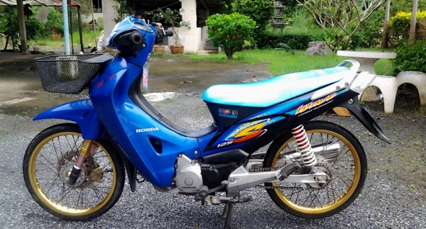 ขายเวฟ125 สตาร์ทมือ ทะเบียนโอน ภาษีเต็ม เครื่องไม่ดัง ไม่มีควัน