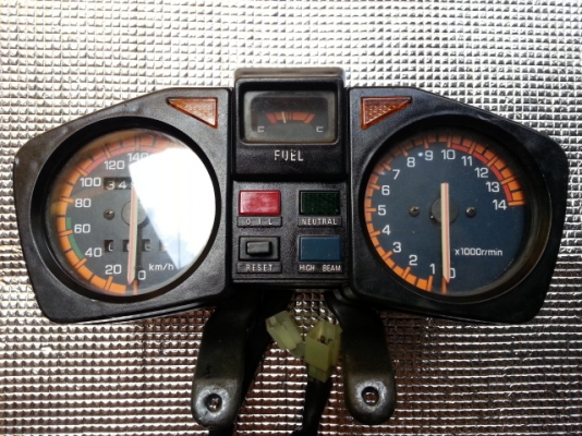 ขาย เรือนไมล์ RXZ ตัวสุดท้ายสภาพดี เก่าเก็บ