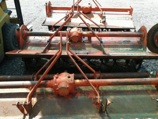 โรตารีเพิ่งมาหมาดๆ  162 กับ 163 ครับ เชิญๆ