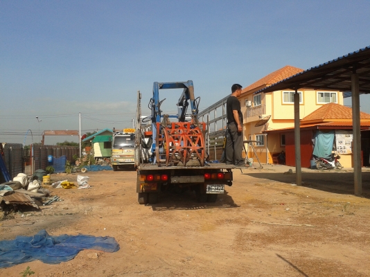 ขายแล้วครับพี่จากโคราช มารับเอง เครื่องคีบอ้อย ของ กฤษณะการช่างคานคู่ 150000