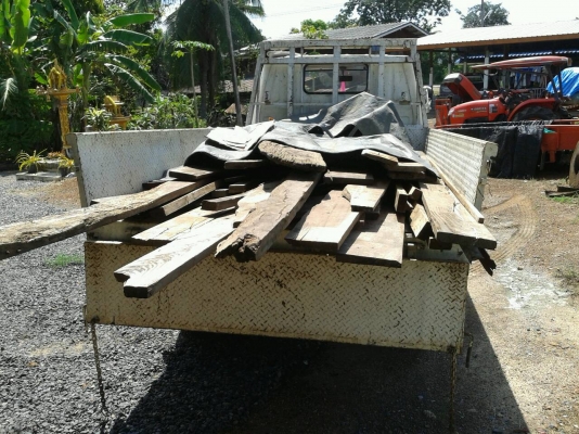 รถบรรทุก 4 ล้อ ไม่ติดเวลา 140,000