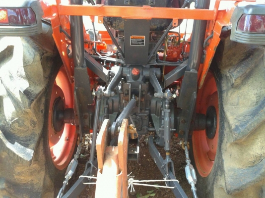 ขาย L3408 พร้อมดันหน้าตราช้าง