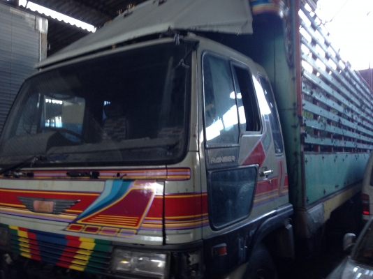 ขาย 10 ล้อ ฮีโน่ รุ่น FL 3 H เครื่อง 195 แรง กระบะไม้ ยาว 7 เมตร  ปี 2540