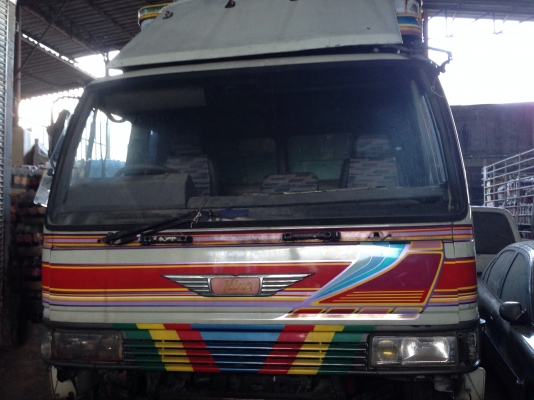 ขาย 10 ล้อ ฮีโน่ รุ่น FL 3 H เครื่อง 195 แรง กระบะไม้ ยาว 7 เมตร  ปี 2540