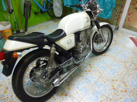 ขายหรือแลก CLUB MAN 250 เดิมๆครับ รถขี่ดีเครื่องดี ไม่มีปัญหา inv. ขายหรือแลก CLUB MAN 250 เดิมๆครับ รถขี่ดีเครื่องดี ไม่มีปัญหา inv.