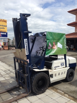 ขาย KOMUTSU FD30-10 เสาสูง 4 เมตร