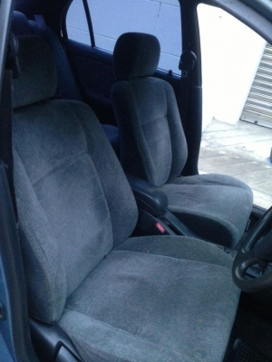 รถบ้าน3ห่วงรุ่นท๊อบเครื่องแน่นๆ ช่วงล่างแน่น เกียร์ออโต้  แก๊ส+น้ำมัน แอร์เย็นหนาว หน้า+หลังเดิมทรงสวย น้ำไม่ท่วม รถพร้อมใช้ครับ ใครมองหาอยู่ไม่ผิดหวัง ต่อรองได้ครับ