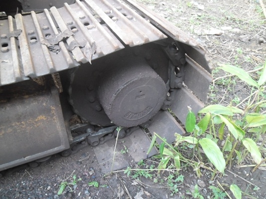 แมคโครโคมัสสุ 100 รุ่น 3 แมคโครโคมัสสุ 100 รุ่น 3