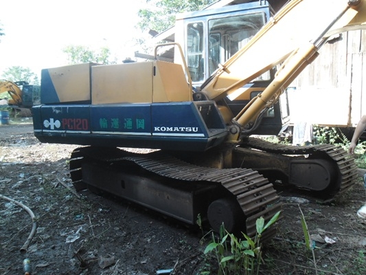 แมคโครโคมัสสุ 100 รุ่น 3 แมคโครโคมัสสุ 100 รุ่น 3