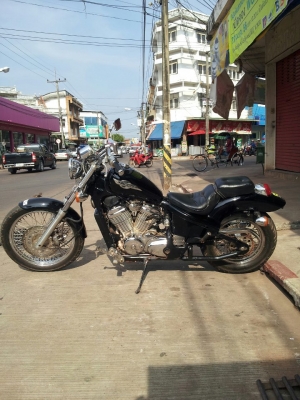 ขายแล้วคับ HONDA STEED400 เดิมๆคับ มีท่อแต่ง อินวอยส์ สรรพสามิตรคับ ราคา 60000บาทสนใจติดต่อ 081-0578282