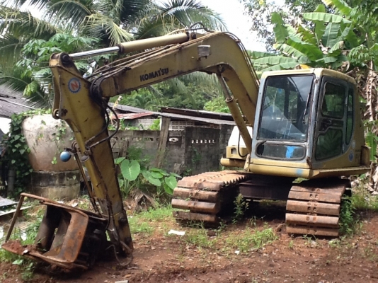 ฝากขายเเมคโค KOMATSU PC60 7