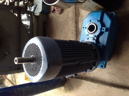 ขายมอเตอร์เกียร์ ABB 15 HP. อัตราทด 1:15.5 สภาพสวย เป็นของใหม่เก่าเก็บ ไม่เคยใช้งาน ขายมอเตอร์เกียร์ ABB 15 HP. อัตราทด 1:15.5 สภาพสวย เป็นของใหม่เก่าเก็บ ไม่เคยใช้งาน