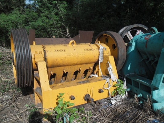 เครื่องบดหิน มี 2 ชุด ราคาแพคคู่