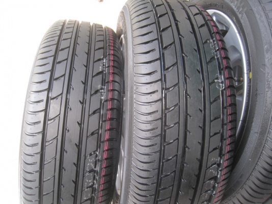 ขายล้อแม็กป้ายแดง new Toyota  vios 15" ยางปี13 สนใจติดต่อเล็กคลองสาม (081-3747940)