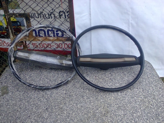 พวงมาลัยฮีโร่ และช้างเหยียบ สภาพสวยๆมาแล้วครับ