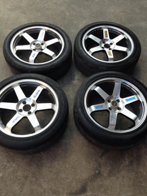 ขายล้อTE37 ขอบ18  4/100  กว้าง7.5 พร้อมยางถูกๆครับ 7500