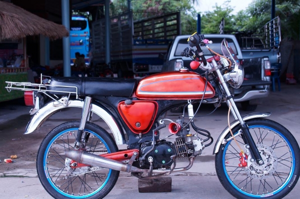 ขาย SUZUKI A 100 เครื่อง ไนส คลัชมือ ทะเบียนเครื่อง โครงออกใบซื้อขายให้ รถสวย เครื่องดีพร้อมใช้ ครับ