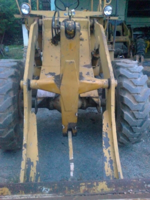 ขายรถตัก Komatsu รุ่น jh-30 ซีเรียนสูงแขนยาวพิเศษ สนใจติดต่อ 081-9422533