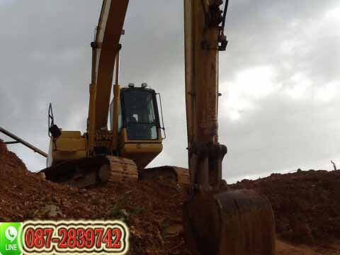 ขาย รถแบคโฮ บูมยาว ติดไลท์สำหรับหัวกระแทก