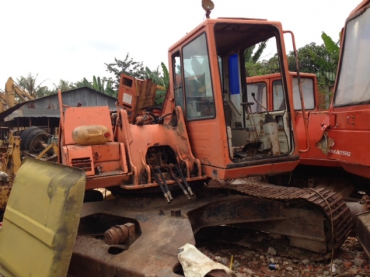 ขาย อะไหล่รถแบคโฮ PC200-5 (นอก)