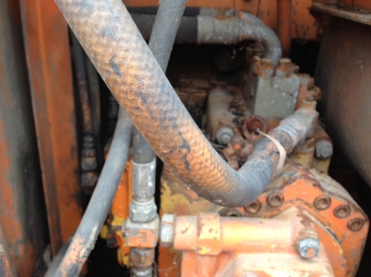 ขาย อะไหล่รถแบคโฮ PC200-5 (นอก)