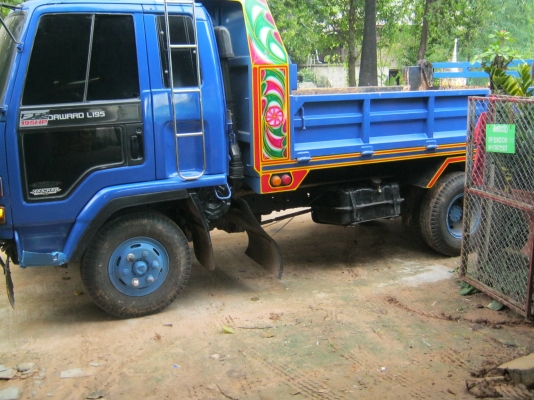 895.000ขาย 6 ล้อดั้ม ร๊อกกี้195 สภาพดีพร้อมใช้งาน.