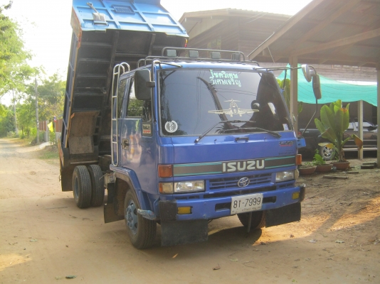 895.000ขาย 6 ล้อดั้ม ร๊อกกี้195 สภาพดีพร้อมใช้งาน.