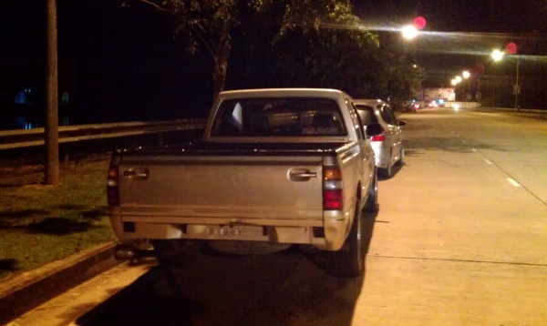 รถบ้านสวยๆ หน้าหลังเดิม เครื่องเสียงพอมัน แอร์เย็น รถบ้านสวยๆ หน้าหลังเดิม เครื่องเสียงพอมัน แอร์เย็น