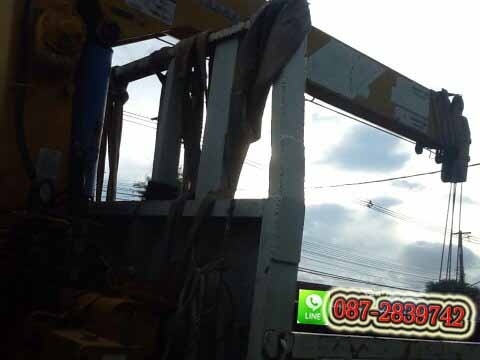 ขาย  รถบรรทุก 6 ล้อ ติดเครน  TADANO ไมล์ 130,370 กม.