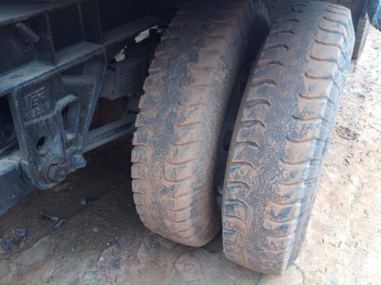 ขายด่วนๆลูกพ่วง 3เพลายัด อู่ สหะกิจ หนองแค  ยาว6เมตร  เอกสารพร้อมโอน