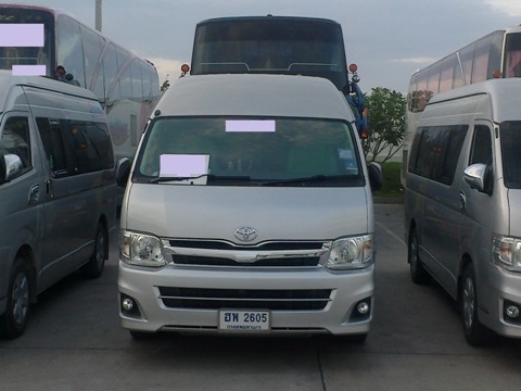 ต้องการขายรถตู้ เป็นรถบ้าน เจ้าของขายเอง ลดราคาสุดๆไปเลย