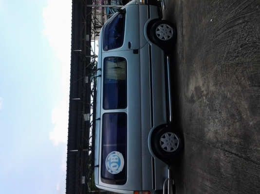 ขายรถตู้ hiace ขายรถตู้ hiace