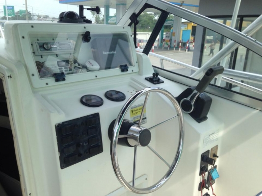 ขายเรือตกปลา Cobia 25' walkround