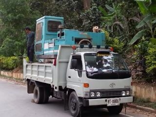 ขายด่วน รถ แบคโฮ BK 60-1 สีเขียว (ตามสภาพ)