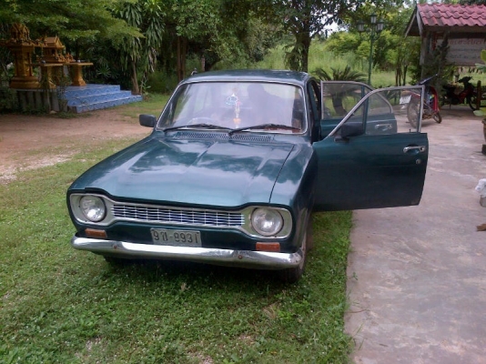 ขายเบนซ์ ราคา 59000 เอสคอต ราคา 45000