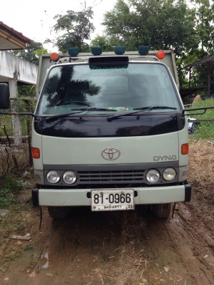 ขาย 6ล้อ ดัมพ์ TOYOTA ปี39 115 แรงม้า 4 สูบ สภาพสวย (ตามภาพ)