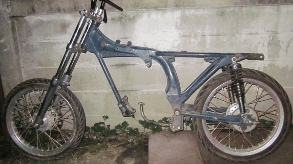 ขายโครงยืน CG 3500 (ค่าส่งตามจริง)ไม่ไกลส่งฟรี