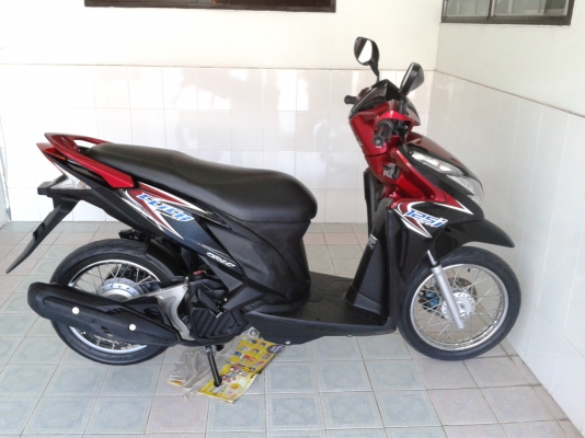 Click 125i " สด - ผ่อน "