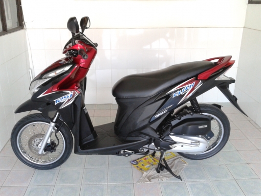 Click 125i " สด - ผ่อน "