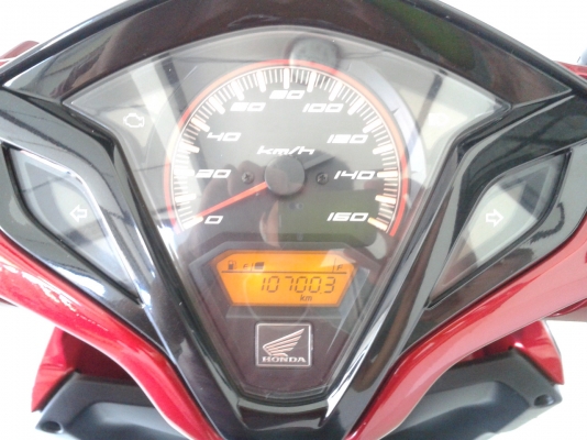 Click 125i " สด - ผ่อน "