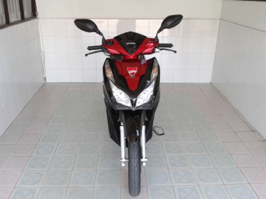 Click 125i " สด - ผ่อน "