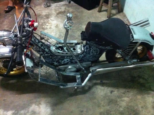 ชาลี custom โดนๆ 25000  หรือแลกกับ ttx หรือ clik