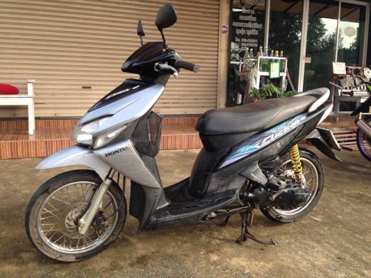 ขาย คลิ๊ก 110 ปี 2550 รถบ้านเครื่องดีเดิมๆ ทะเบียนครบ