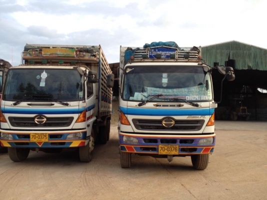 ขายรถบรรทุกมือสอง กระบะเหล็กเพลาเดียว มีจำนวนมาก สนใจติดต่อ 081-9832626 เฮียโชค,086-6772256 เฮียตี๋