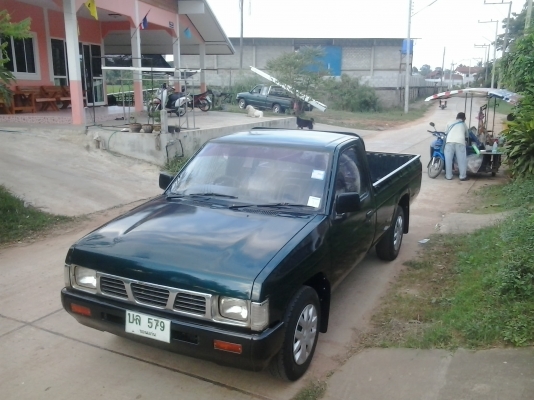 ขายด้วน Nissan Big M ขายด้วน Nissan Big M