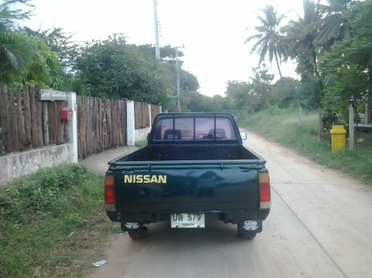 ขายด้วน Nissan Big M ขายด้วน Nissan Big M