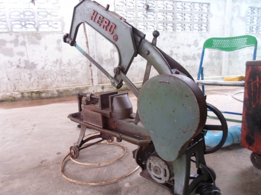 แท่นเลื่อย HERO  8,500  พร้อมใช้  ด่วน  !!!!!! จัดส่งได้