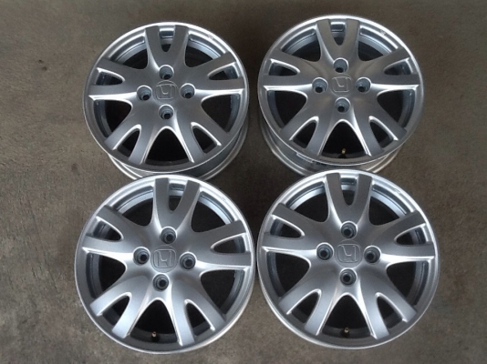 แม็กเดิม Brio ขอบ 14