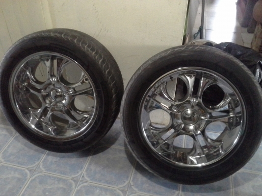 ขายล้อ 20 6รู เงาๆ สวยๆ มีพร้อมยางครับ 2010